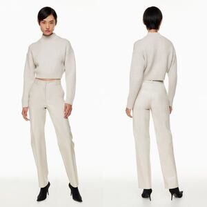 Aritzia Babaton Tan/Taupe Vegan Leather Straight Leg Pants Women's Size 0 EUC